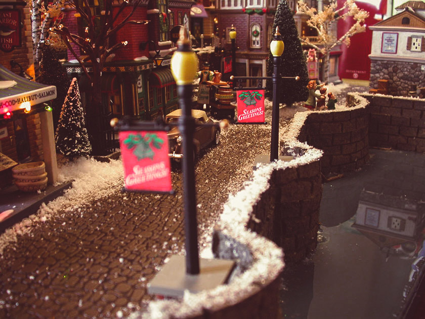 Зимняя улица в миниатюре